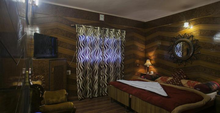 Hotel Ankur Plaza 奈尼塔尔 外观 照片